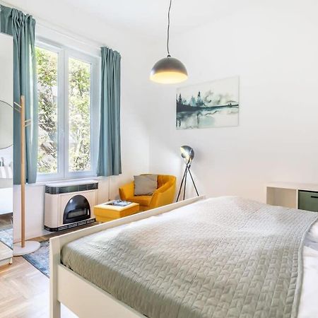 Lovely & Cozy Home With A C Будапеща Екстериор снимка