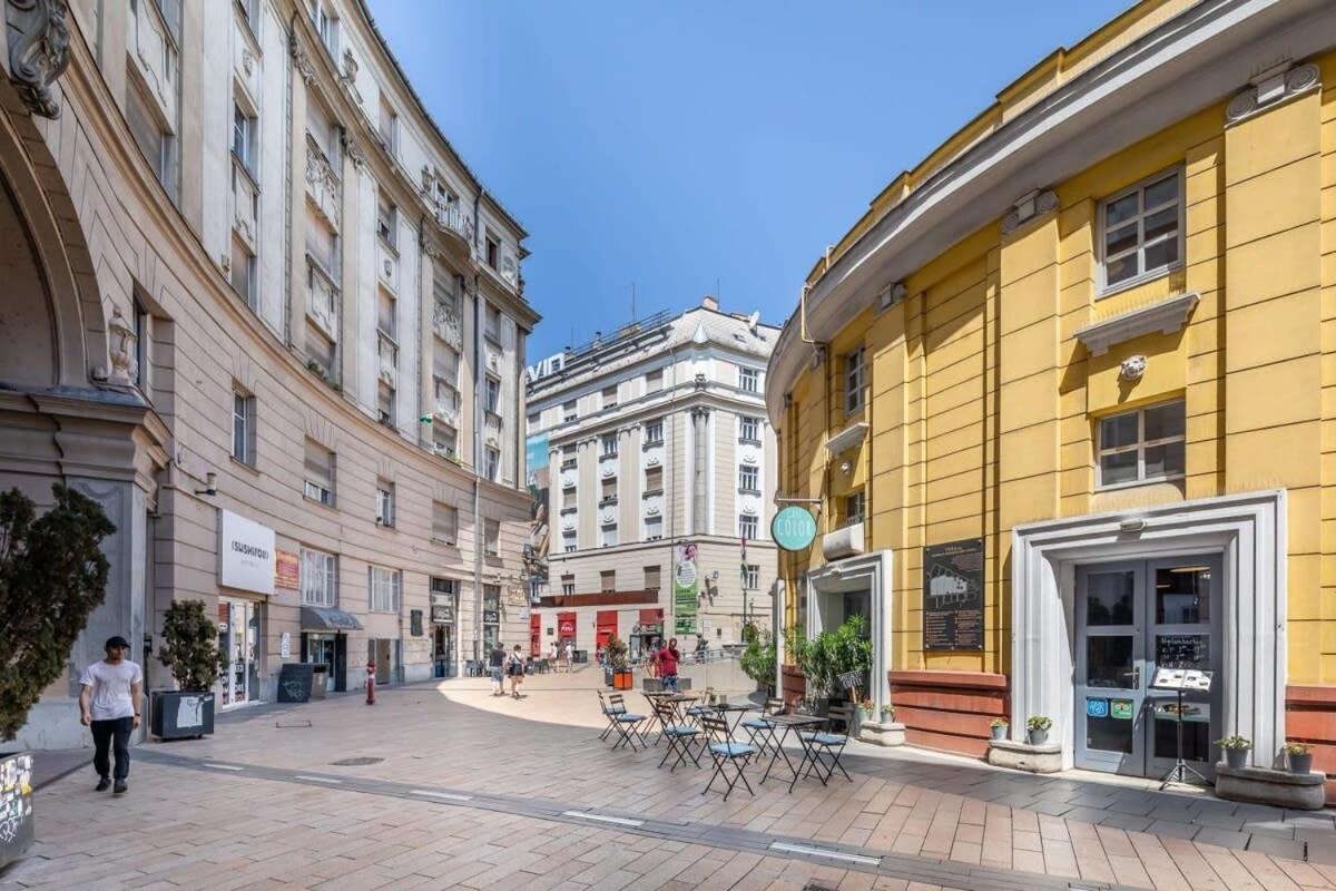 Lovely & Cozy Home With A C Будапеща Екстериор снимка